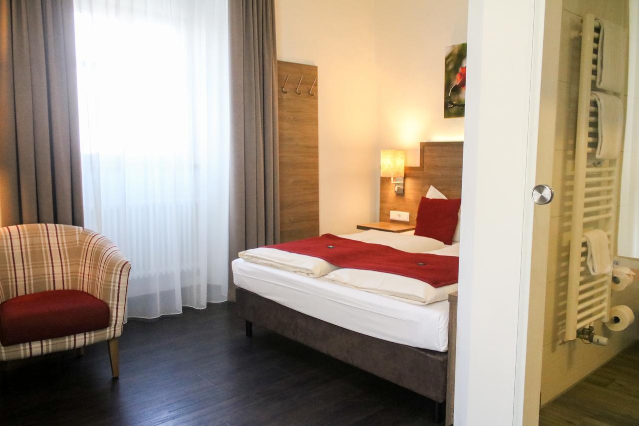 Boutique Hotel Zur Post Vohburg an der Donau Exterior foto